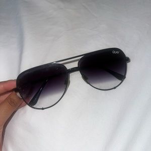 Quay x Desi Black Ombré Aviator Glasses